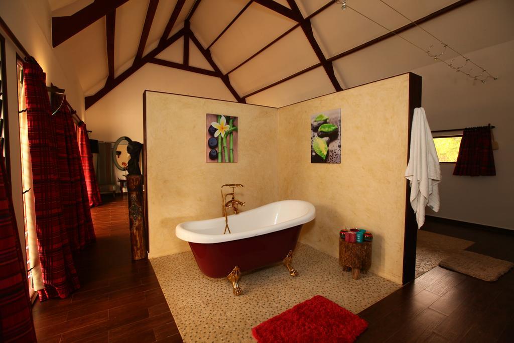 Villa Raymond, Diani, Kenya Diani Beach Exterior photo